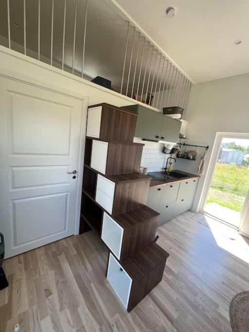 Your Own 30Sqm House With Kitchen, Sauna And Loft. Malmö Esterno foto