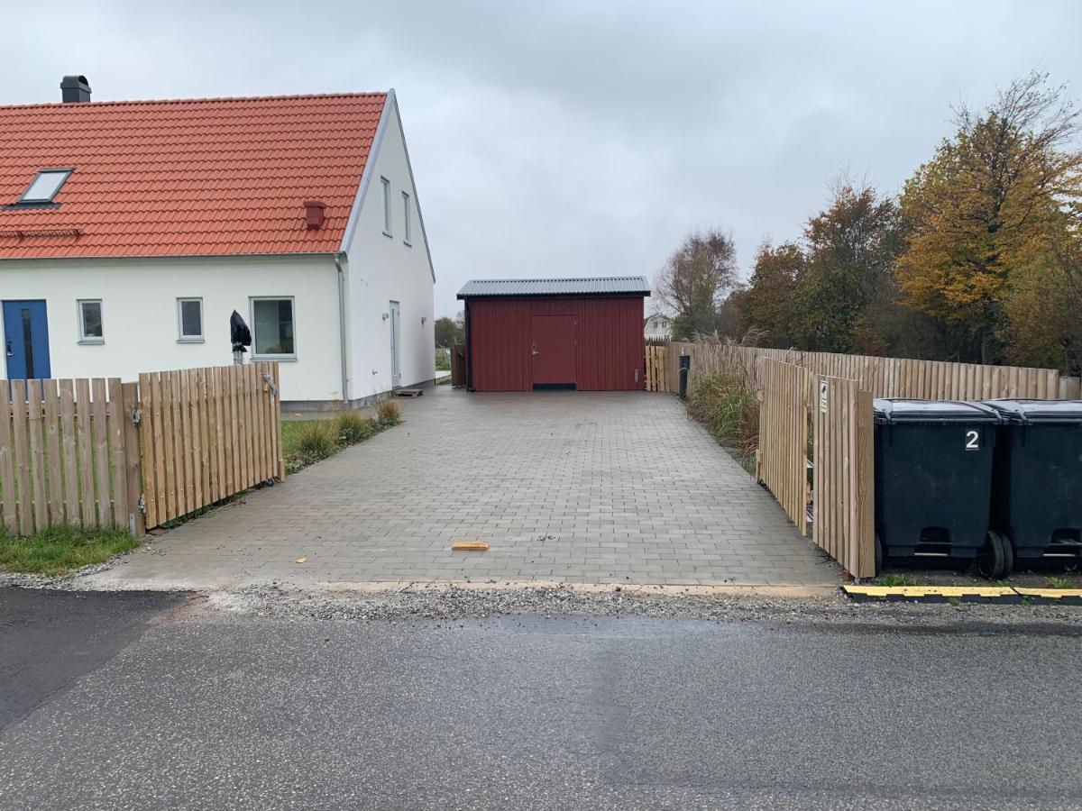 Your Own 30Sqm House With Kitchen, Sauna And Loft. Malmö Esterno foto